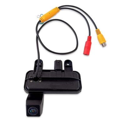 Камера за заден ход за Mercedes-Benz E-Class 2010–2015 (дръжка багажник)