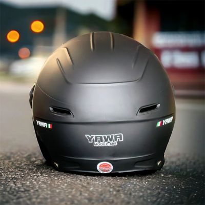 КАСКА ЗА МОТОР ЧЕРНА/ ЧЕРВЕНА/ СИВА