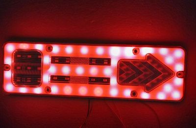 LED стопове с динамичен мигач и неон 12V